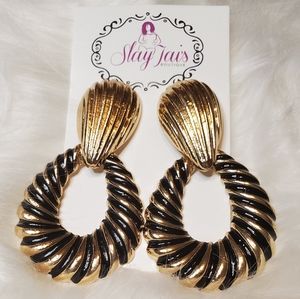 Vintage Scallop Earrings